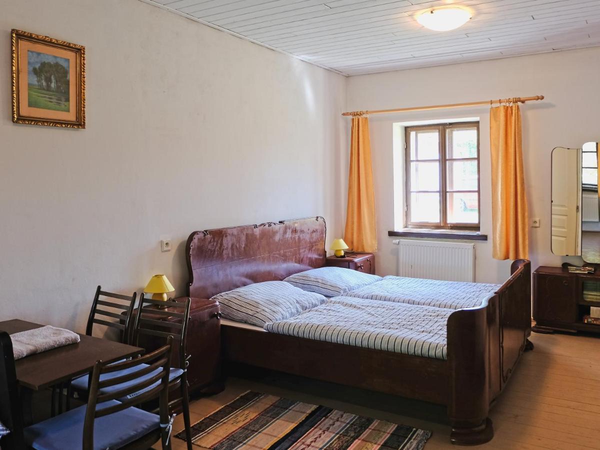Apartmany V Broumovskem Statku Exterior foto