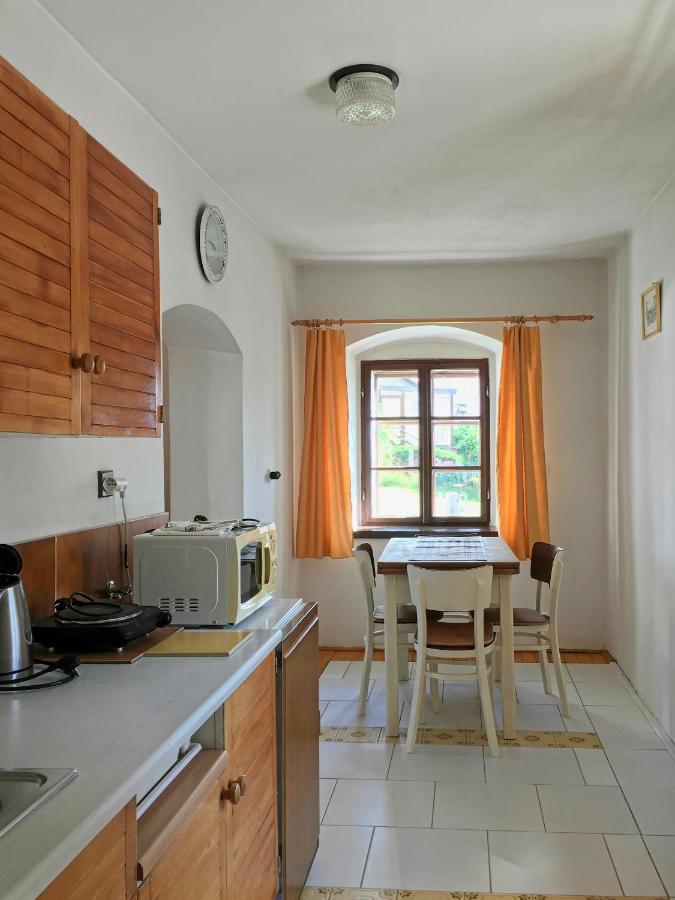 Apartmany V Broumovskem Statku Exterior foto